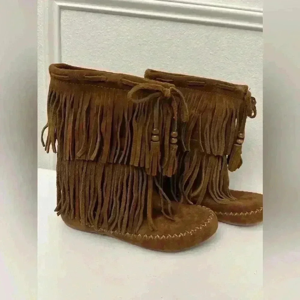 Mossimo Suede Leather Mid Calf Moccasin Boots - Picture 3 of 8